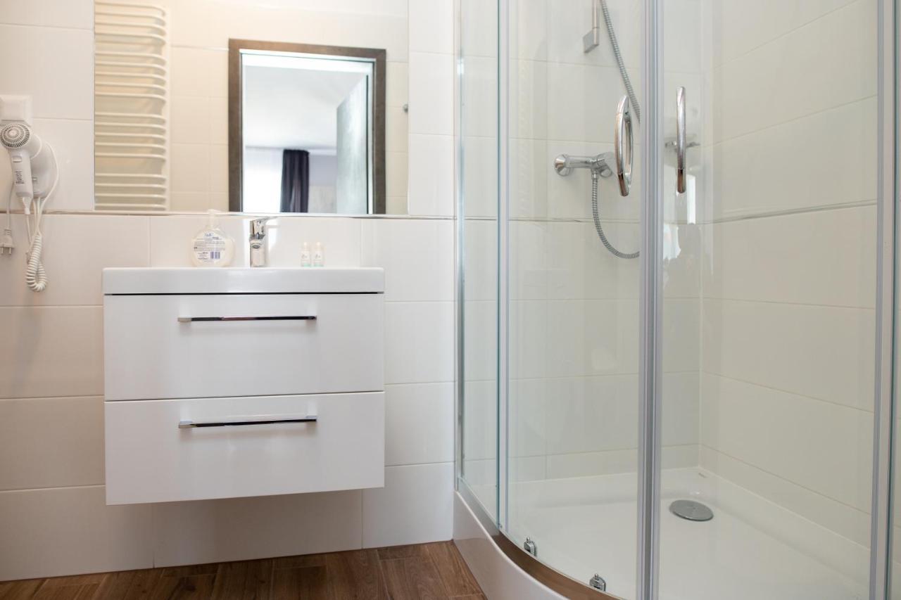 Apartamenty Brzezinski Września Zewnętrze zdjęcie