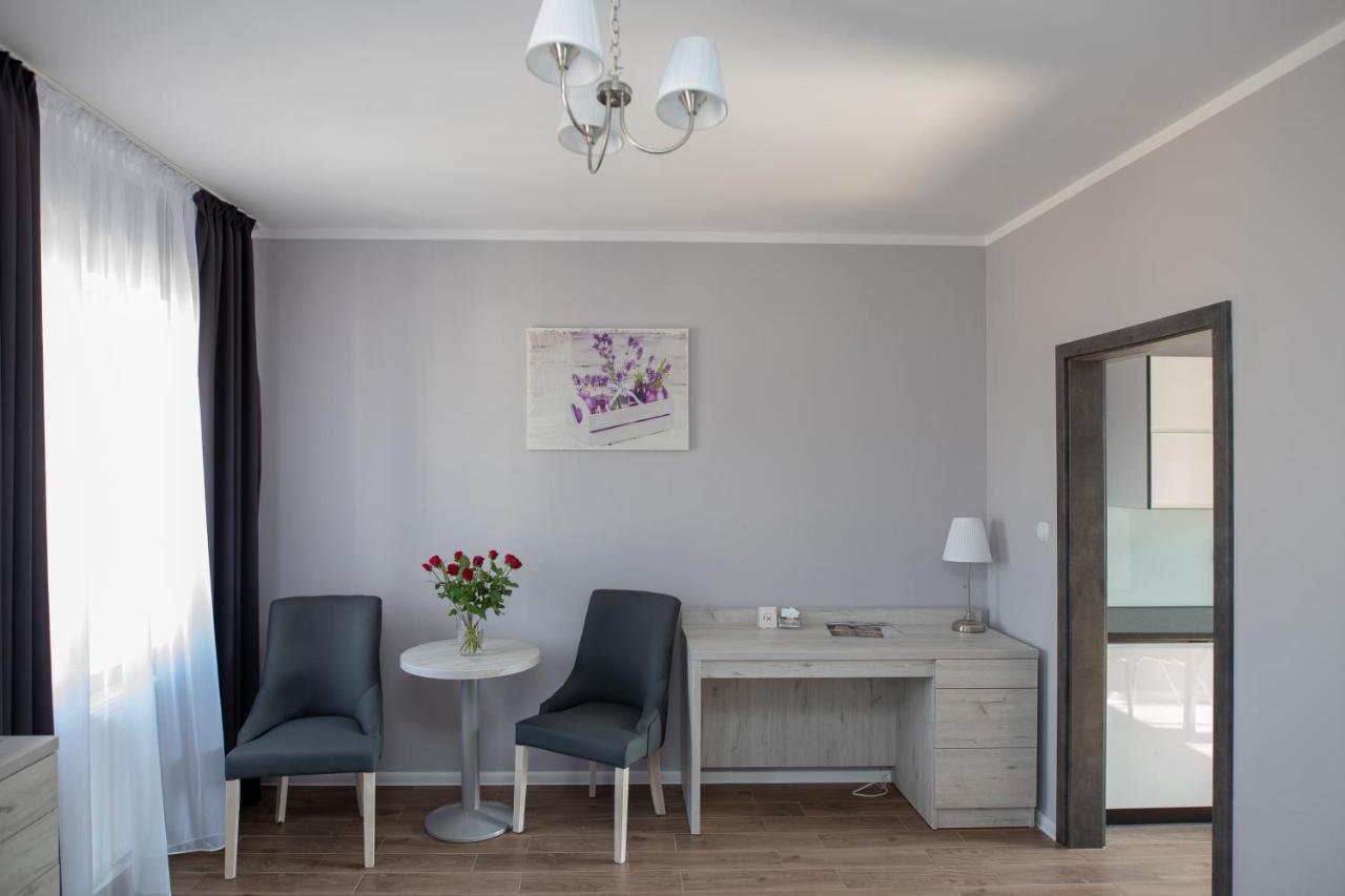 Apartamenty Brzezinski Września Zewnętrze zdjęcie