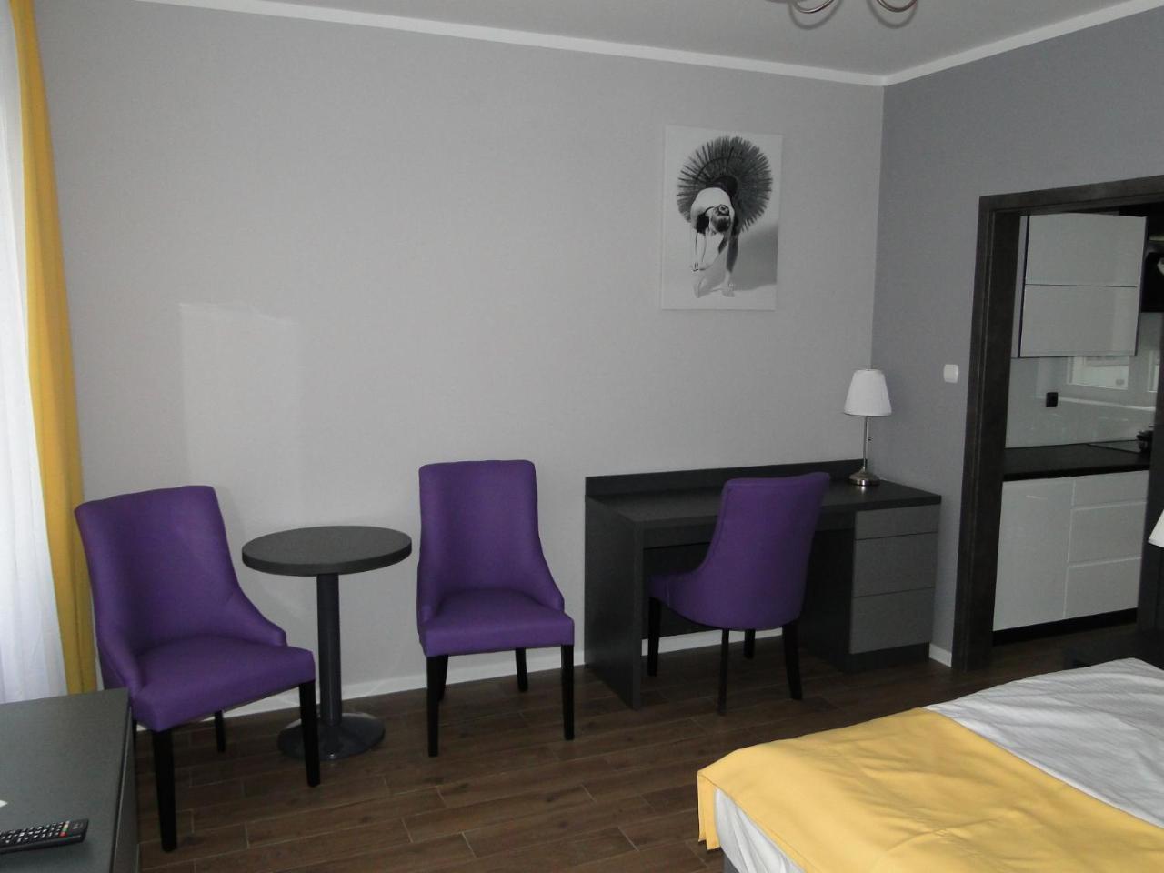 Apartamenty Brzezinski Września Zewnętrze zdjęcie